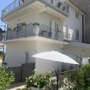 Couette-café Il Fiore Bianco, Capo dʼOrlando